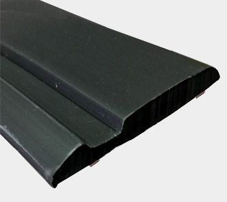 MA010 · 62x8mm Moldura Adhesiva Negra · Extra Ancha (4)