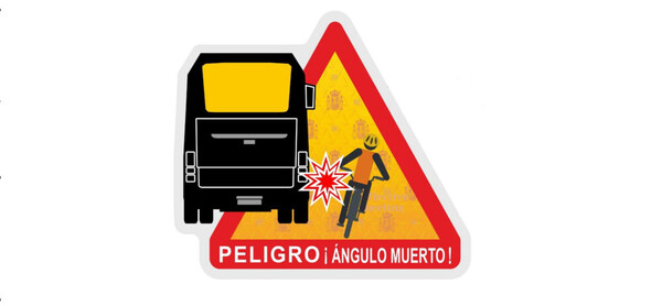 Adhesivo ángulo muerto autobús y autocar · Reflectante 300x362mm