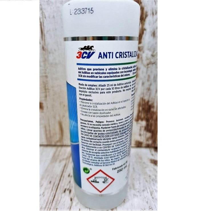 Genérico Adblue 10 litros con cánula + Tratamiento Anticristalizacion Adblue  250ml. Formula Original (20 L.) : : Coche y moto