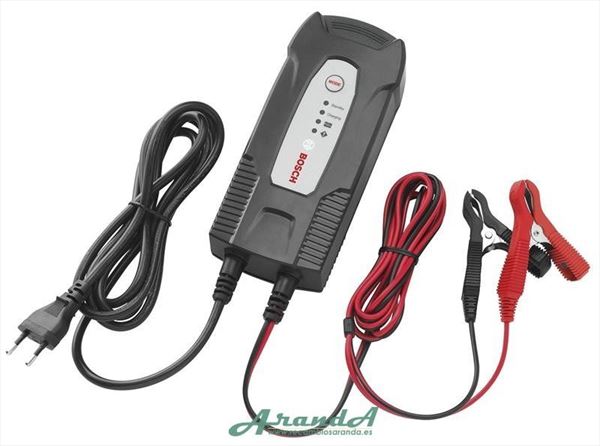 C1 Bosch Cargador de Baterías 12V (1)