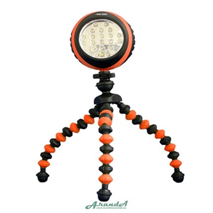 Foco Trípode Halógeno Black&Decker Led