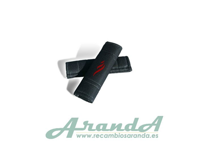 Juego cubrecintos negro llamas
