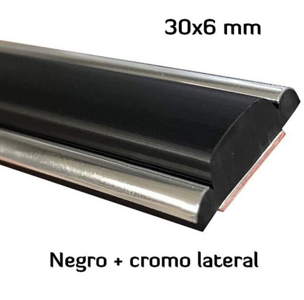 MA022 · 30x6mm Moldura adhesiva · Color negro + cromado