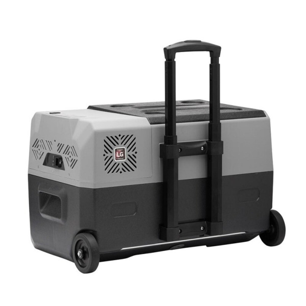 Nevera portátil 12/24/220V · Capacidad 30 Litros · Bluetooth y USB (2)