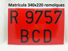 Placa Alta Roja Remolques · Aluminio 340x220mm