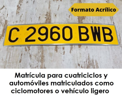 Placa Matrícula Cuatriciclo · Acrílica · Amarilla 520x110 mm