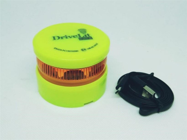 V16 DriveLit Safe - Baliza Aviso Emergencia LED MicroUSB (1)