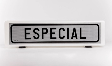 V-21 Señal acompañamiento transporte especial