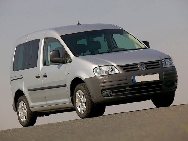 VW Caddy 2004-2010 Rejilla izquierda paragolpes delantero (2)